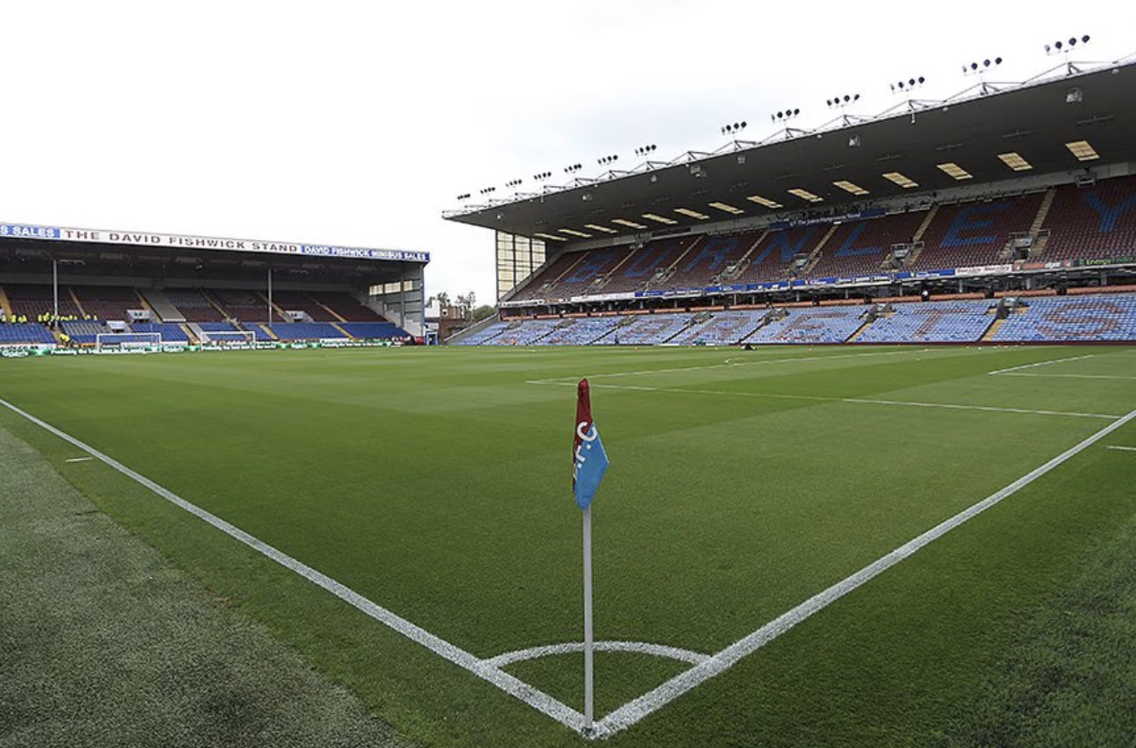 Burnley Full-Back Poses Major Threat to Arsenal