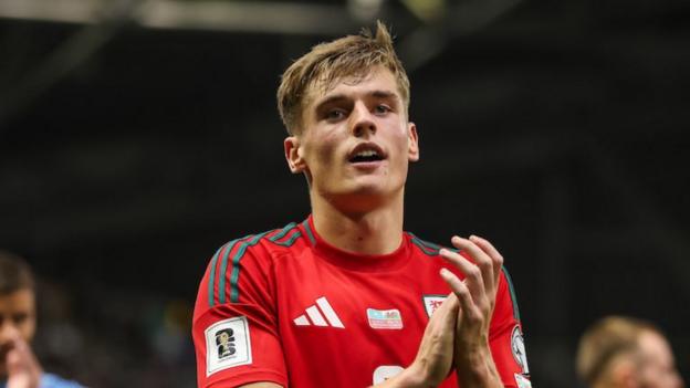 Kazakhstan 0 - 1 Wales
