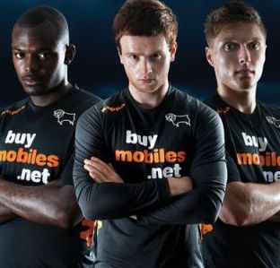 new away kit 2012-13.JPG