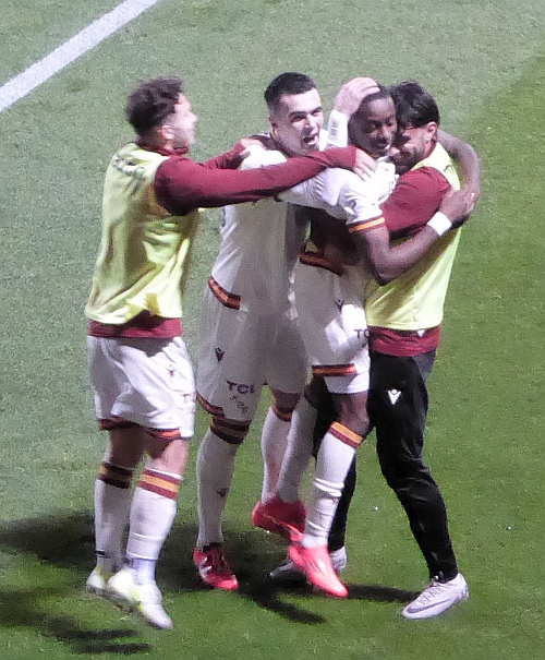 Motherwell prepare for Hampden with a win at Tannadice