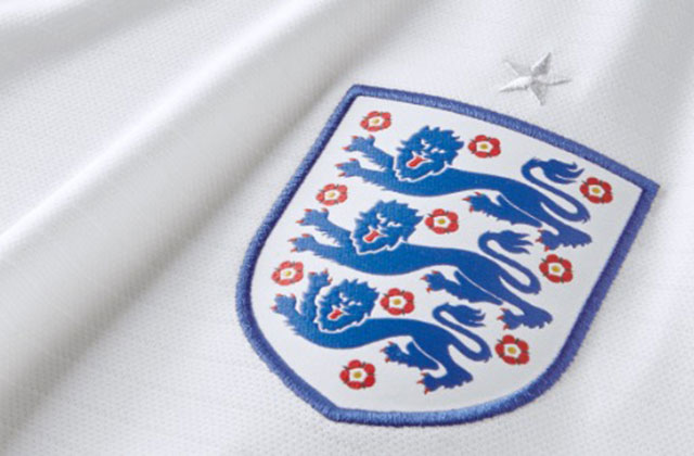 England Badge with Three Lions logo