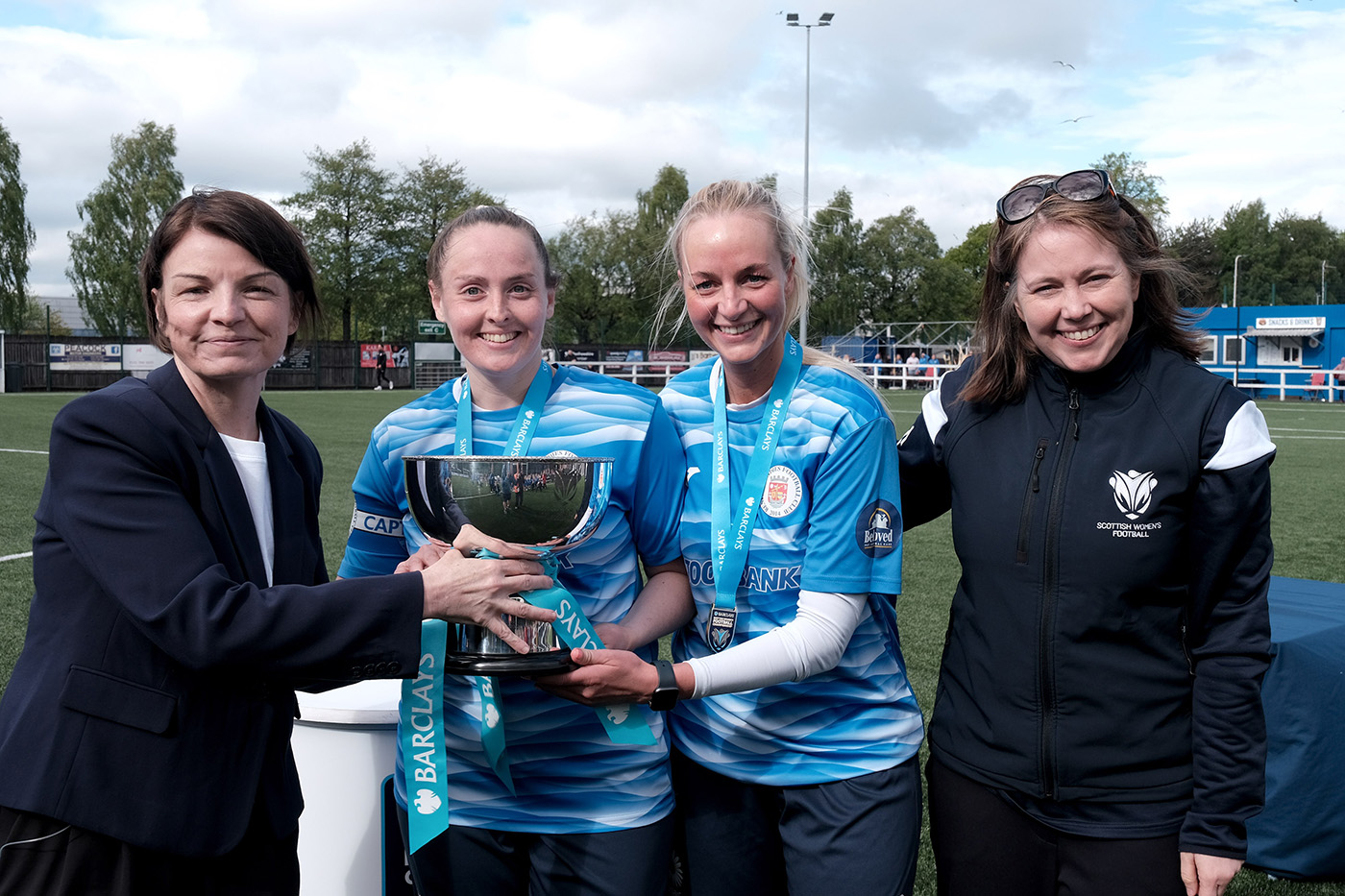 Renfrew Lift Barclays Championship Trophy As League One goes To The Wire